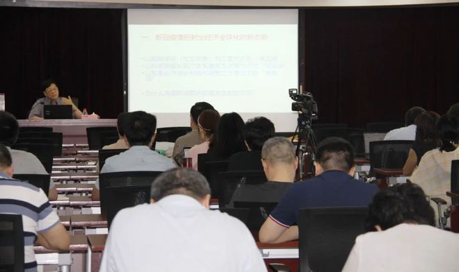 金碚談經濟全球化：堅持方向，深化改革，以更大的開放融入經濟全球化